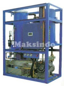 mesin-ice-tube-4-mesin-ice-tube-2-maksindomakassar